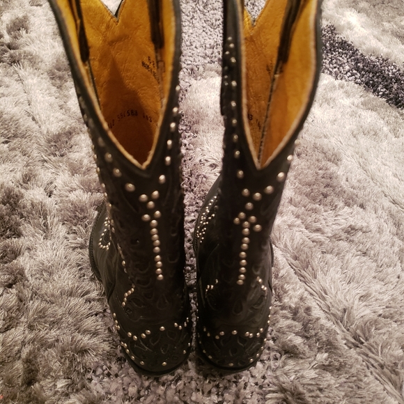 Old Gringo Black Heeled Boots with Silver Accents - Picture 4 of 12